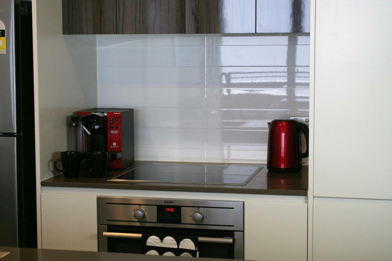 Governor Luxe 1 Bedroom Apartment In The Heart Of Barton Wifi Gym Wine Secure Parking Canberra Kingston Εξωτερικό φωτογραφία